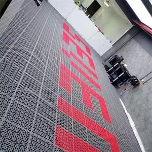 Nouveaux produits innovants Durable Car Wash Drainage Revêtement de <span class=keywords><strong>sol</strong></span> en plastique <span class=keywords><strong>pour</strong></span> voiture Detailing Shop Car Wash Garage Carreaux de <span class=keywords><strong>sol</strong></span> - Product Image 3