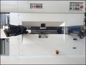 JT-MHC1060มาตรฐาน CE เครื่องตัดและกดรอยพับกระดาษสำหรับใช้ในกล่องกระดาษแข็ง - Product Image 4