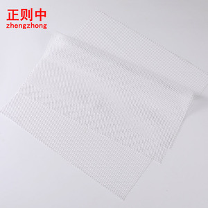 Dimensions : 167 cm x 130 cm, forme carrée. Tapis de séchage en silicone sur mesure. - Product Image 6