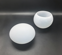 Abat-jour en verre soufflé givré opale blanc laiteux sur mesure pour suspension de plafond, vente en gros