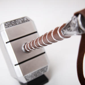 Réplica 1:1 del Martillo de <span class=keywords><strong>Thor</strong></span>, Hacha del Trueno de Thanos, Modelo de Resina - Product Image 4