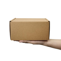 Emballage plat en carton ondulé imprimé de logo personnalisé découpé à l'emporte-pièce Boîte d'expédition kraft pliante avec stratification mate