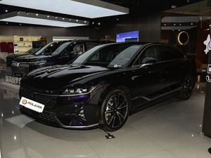 Voyah <span class=keywords><strong>Automobile</strong></span> - Voyah <span class=keywords><strong>Passion</strong></span> 2025 PHEV 4x4 Édition Zhixing Hybride Rechargeable de Taille Moyenne-Grande - Product Image 1