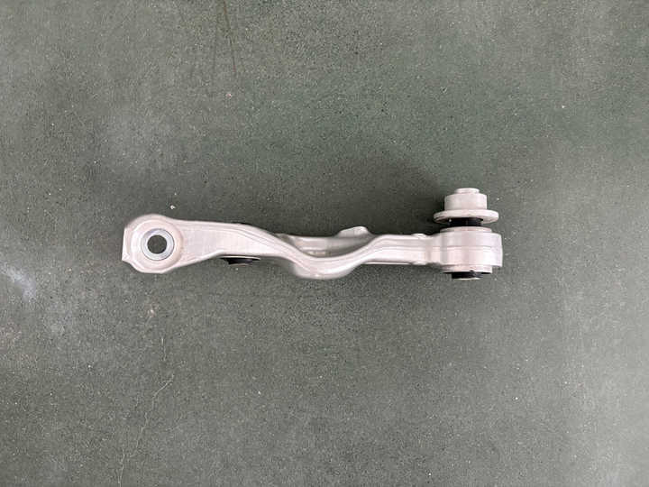 Auto Part Front Left Suspension Control Arm 48640-50131 for Lexus LS460