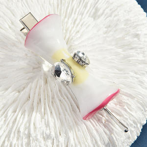 Pinza <span class=keywords><strong>de</strong></span> Pelo <span class=keywords><strong>de</strong></span> Acetato con Forma <span class=keywords><strong>de</strong></span> Corazón <span class=keywords><strong>de</strong></span> Fresa y Manzana, Diseño <span class=keywords><strong>de</strong></span> Nicho en 3D, Hecho a Mano, Simple y Fresco, Accesorios para el <span class=keywords><strong>Cabello</strong></span> - Product Image 5