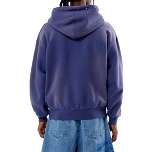 Sweat à capuche zippé intégral Streetwear pour Hommes, avec logo personnalisé, clouté métallique, en molleton épais délavé effet vieilli, coupe oversize - Product Image 2