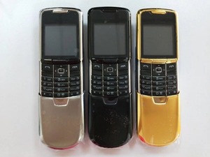 Téléphone <span class=keywords><strong>portable</strong></span> GSM 3G classique <span class=keywords><strong>de</strong></span> luxe original à clapet, mignon, avec appareil photo, vente en gros, 8800 - Product Image 1