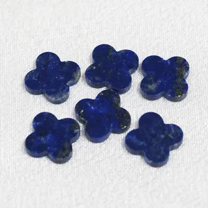 Pierres de trèfle Lapis-lazuli Pierre naturelle de trèfle à quatre feuilles Pierre de trèfle à quatre feuilles Lapis-lazuli naturel de haute qualité