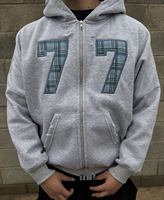 Sweat à capuche zippé pour homme avec logo personnalisé, effet vieilli, patchs à carreaux appliqués, coupe oversize, style streetwear robuste