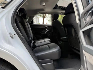 Audi Q3 2.0T Turbo Automático Usado, SUV Deportivo con Volante a la Izquierda, Asientos Oscuros, Motor de Gasolina, en Venta en China, Rusia, Medio Oriente y Asia Central - Product Image 5