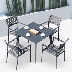 Muebles de exterior modernos Juego de comedor moderno Mesas y <span class=keywords><strong>sillas</strong></span> de exterior de aluminio para <span class=keywords><strong>terraza</strong></span> de negocios - Product Image 1