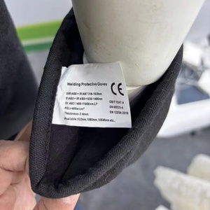 Gants de sécurité <span class=keywords><strong>laser</strong></span> à trois couches CS Tec pour la soudure et la découpe au <span class=keywords><strong>laser</strong></span> à fibre industrielle, faciles à utiliser avec un écran tactile - Product Image 6