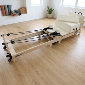 Equipo de Entrenamiento de Fitness Plegable de Madera de Roble de Alta Calidad, Reformer de <span class=keywords><strong>Pilates</strong></span> Plegable, Máquina de <span class=keywords><strong>Pilates</strong></span> Reformer Comercial Completa - Product Image 1