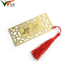 Marcapáginas de Metal Personalizado con Borla Dorada y Diseño Hueco, Marcapáginas Estándar de Latón - Product Image 3