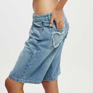 Haute qualité poids lourd été bleu lavé Denim Cargo bouton matériel sport femmes <span class=keywords><strong>Jeans</strong></span> <span class=keywords><strong>court</strong></span> Jean <span class=keywords><strong>Court</strong></span> Femme - Product Image 4