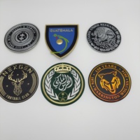 Patchs en TPU ultra-doux 3D métalliques brillants, transferts thermiques personnalisés avec logo, badges à repasser pour les vêtements de sport et les maillots
