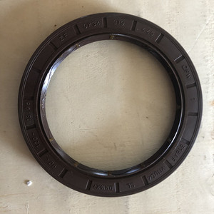 Piezas Originales de Transmisión 4WG200 0750111116  0750 111 <span class=keywords><strong>116</strong></span> Sello de Aceite del Eje  7200001506 para Cargadora de Ruedas LG958 - Product Image 4