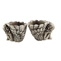 Pot de fleurs extérieur en ciment fait main au design moderne avec motif irrégulier pour la décoration de la maison et du jardin