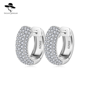 Boucles d'oreilles créoles de luxe en argent sterling 925, nouveau design, style hip-hop bling avec moissanite VVS glacée pour femme - Product Image 2