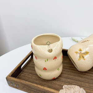 Mug à café en céramique rétro DZ Ins, effet éclaboussures d'encre, design créatif, écologique, passe au lave-vaisselle et au micro-ondes, avec trous - Product Image 5