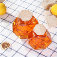 Haute qualité luxe vide 220ml/380ml pot de miel hexagone conteneur miel bouteille en verre pot avec bois