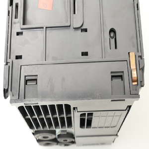 1 個の真新しいオリジナルマイクロマスター 6se3 215-2bb40 Ic.<span class=keywords><strong>3</strong></span> 6se3215-2bb40 Plc 産業オートメーション - Product Image 3