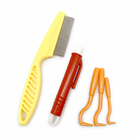 Kit portable 5 en 1 pour l'élimination des tiques avec peigne anti-puces, stylo anti-tiques et trois crochets pour chiens, chats, chevaux, humains, utilisation en extérieur