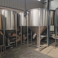 Mélangeur automatique de granulés plastiques en acier inoxydable avec chauffage électrique, trémie de mélange plastique, cuve de mélange plastique