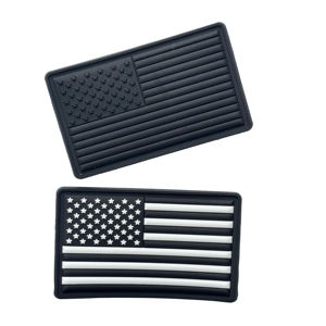 Étiquette de vêtement en silicone souple 3D moulée sur mesure par le fabricant d'origine, patch en PVC à coudre - Product Image 6