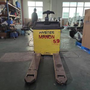 Chariot élévateur électrique Hyster 59, d'occasion, avec siège de conducteur, propulsion arrière, pneus pleins, pour sols intérieurs en usine de fabrication - Product Image 4