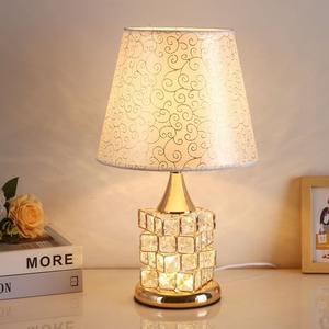 Lampe de table en cristal de luxe de style européen, cadeau de mariage sophistiqué et créatif pour la chambre principale, nouveau style de lampe de chevet - Product Image 3