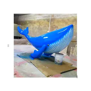 Statua di squalo in fibra di vetro personalizzata in fabbrica a grandezza naturale per strutture di gioco d'acqua del centro commerciale dell'acquario in vendita