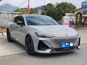 Nuevo Lanzamiento, Gran Oferta, Chang'an UNI-T 2020 2021 <span class=keywords><strong>2022</strong></span>, Auto de Gasolina, Envío Directo al Puerto de Tema con Todos los Documentos de Despacho - Product Image 2