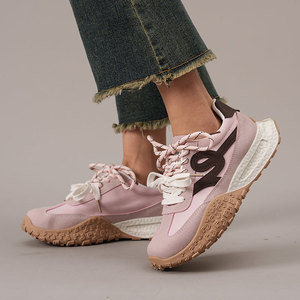 รองเท้ากีฬาดีไซน์เฉพาะบุคคลปี 2026 สำหรับผู้หญิง สวมใส่สบาย เพิ่มความสูง พื้นบาง สไตล์เรียบง่าย รองเท้าลำลอง - Product Image 4