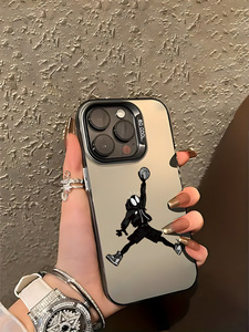 <span class=keywords><strong>Coque</strong></span> de téléphone transparente antichoc pour <span class=keywords><strong>iPhone</strong></span> 17/16/15/14/13/12 ProMax avec imprimé joueur de basketball streetwear, idéale pour les fans de sport - Product Image 2