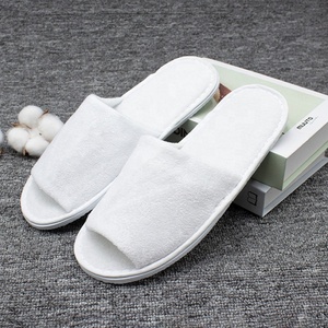 SANHOO OEM Hotel zapatillas personalizadas <span class=keywords><strong>5</strong></span> estrellas Hotel zapatillas lujo algodón Hotel zapatilla con suela acolchada - Product Image 1