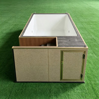 Piscine en conteneur maritime au design moderne, piscine modulaire préfabriquée de luxe, piscine mobile pour la vie en plein air