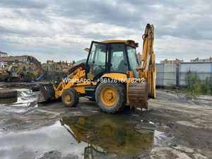 La chargeuse-pelleteuse JCB 3CX est proposée à un prix économique et se trouve en parfait état, prête à l'emploi. - Product Image 5