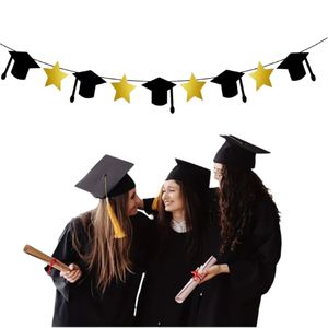 Guirnalda de Decoración <span class=keywords><strong>para</strong></span> Fiesta de Graduación Merri Wish, Banner de Felicitación <span class=keywords><strong>para</strong></span> Graduados, Impresión en Negro/Dorado, Incluye Birrete de Graduación y Estrella - Product Image 3