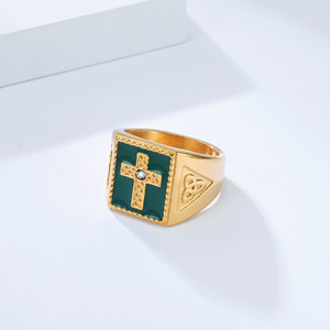 แหวนสแตนเลสสตีลรูปกากบาทลายเซลติกไวกิ้ง ชุบทอง 18K ประดับมุก ของขวัญสำหรับผู้ชาย - Product Image 3