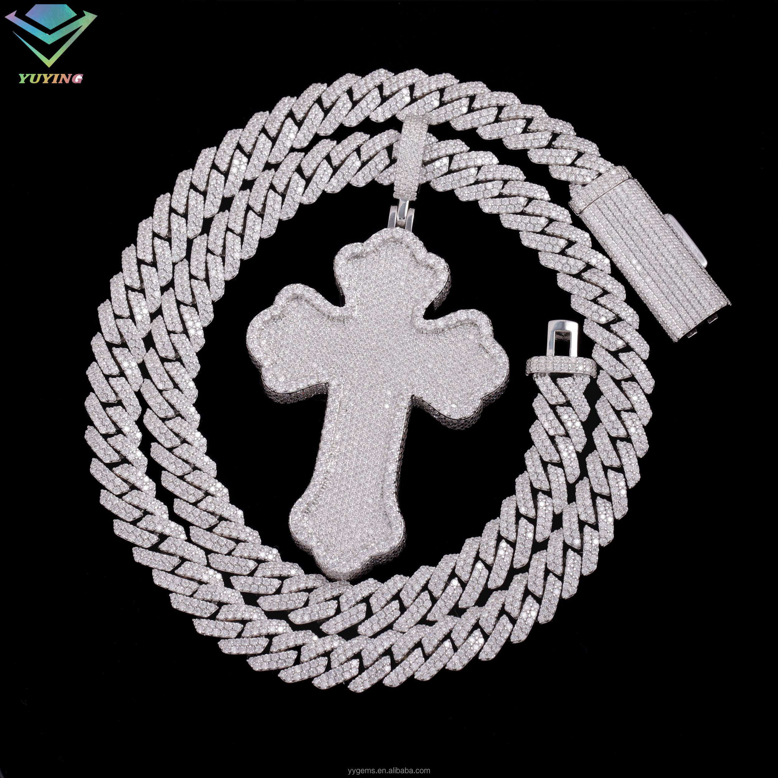 จี้รูปกากบาท