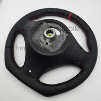 Volante de costura roja de cuero perforado liso de mejor rendimiento M de fábrica para BMW E90 accesorio para automóvil