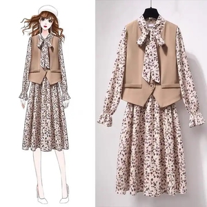 <span class=keywords><strong>Abbigliamento</strong></span> donna Casual europeo americano di alta qualità Xl formato floreale modello estivo <span class=keywords><strong>giovanile</strong></span> abito anteriore Logo <span class=keywords><strong>elegante</strong></span> alla moda - Product Image 2