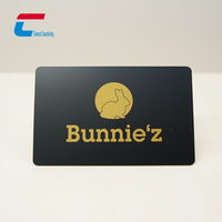 Cartes de visite personnalisées de luxe en acier inoxydable plaqué nickel noir gravées avec forme personnalisée et impression UV