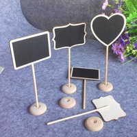 Mini supports de table en bois style pastoral pour tableaux noirs, numéros de table de mariage, étiquettes de prix, pour la maison et les fêtes, avec motifs rectangulaires, en forme de cœur et festonnés