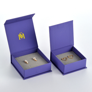 GALMPKG Vente en gros de boîtes à bijoux en carton violet foncé pliables, boîtes à bijoux en papier pour bracelets, colliers, bagues, boîtes cadeaux magnétiques à rabat - Product Image 3