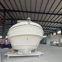 Bateau de pêche à moteur hors-bord à console centrale en fibre de verre de 23 pieds, pour eaux peu profondes, idéal pour la pêche en bord de mer et sur les plateaux récifaux peu profonds.