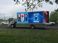 Remorque d'affichage LED étanche, écran LED couleur, panneau publicitaire mobile LED