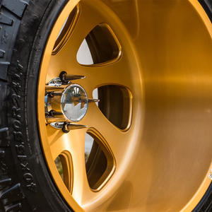 Rines Forjados de Aleación de Aluminio Pulido con Borde Profundo de 20-26 Pulgadas 6x139.7/8x170mm Estándar Personalizados para F-350/F-150/F-250 - Product Image 4