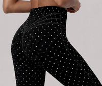 Ensemble de yoga 2 pièces à pois pour femme : Soutien-gorge de sport à col halter et pantalon évasé taille haute (bas cloche) – Tenue de sport et de gym